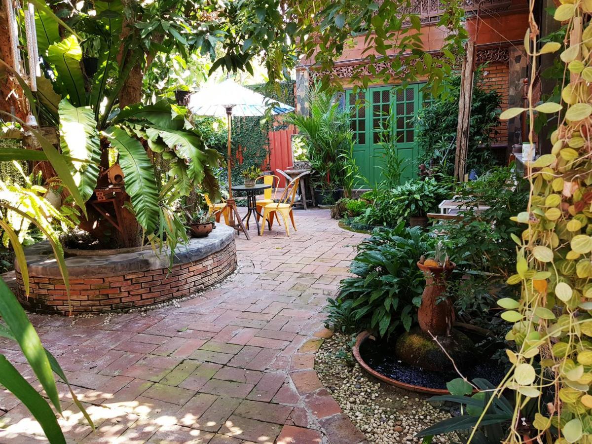 Siri House Bed And Breakfast Chiang Mai Exterior foto