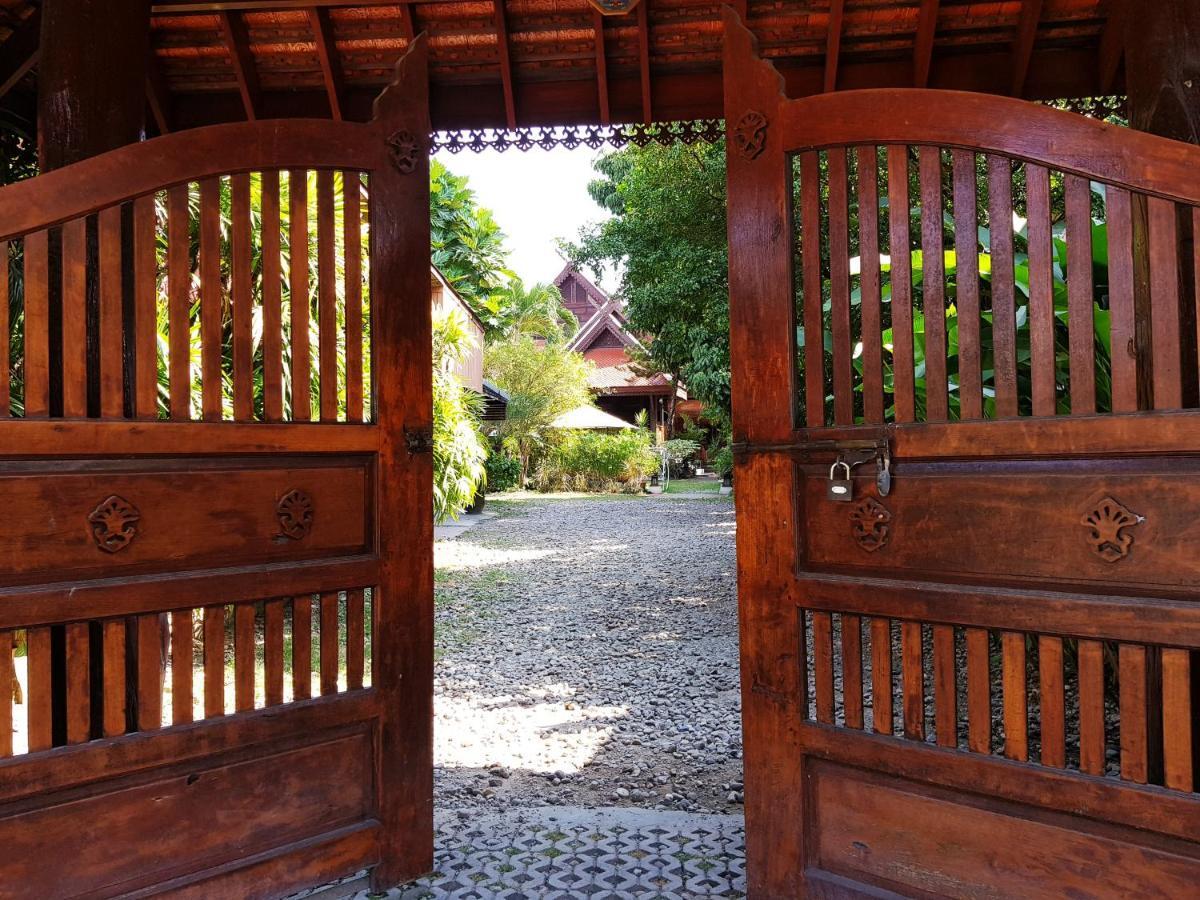 Siri House Bed And Breakfast Chiang Mai Exterior foto